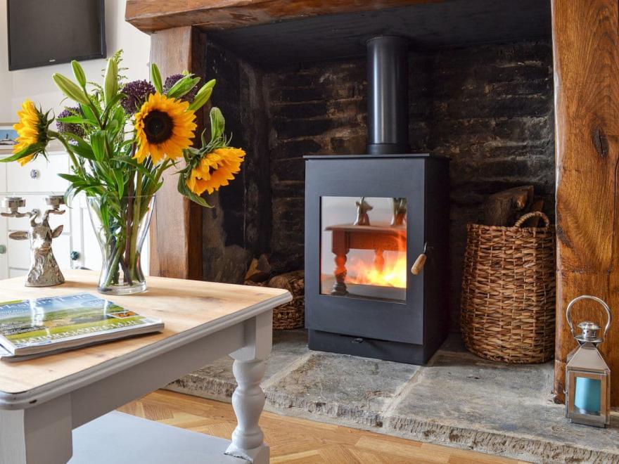 Near Bank View Cottage