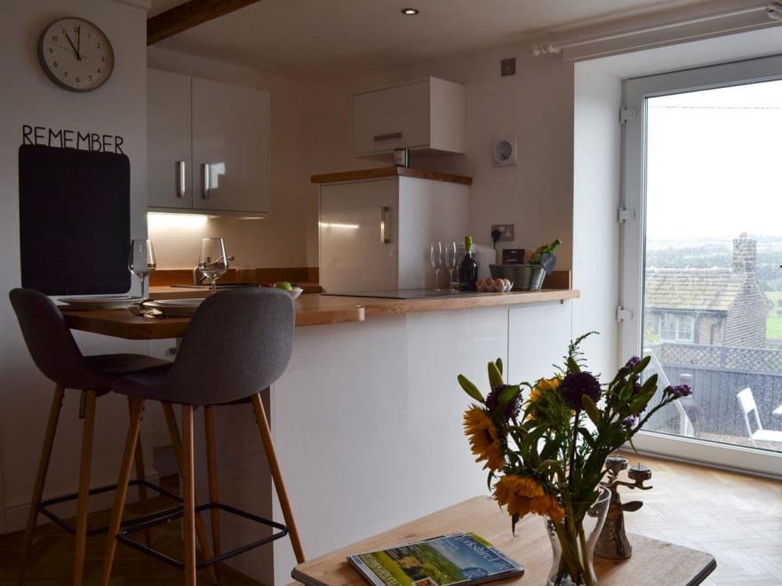 Near Bank View Cottage