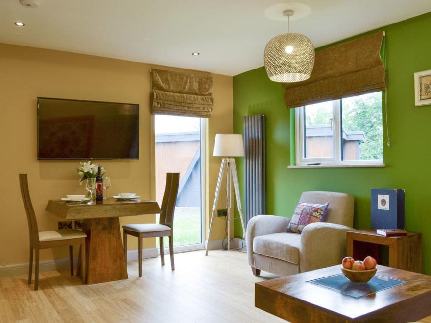 The Ashram - UK12473