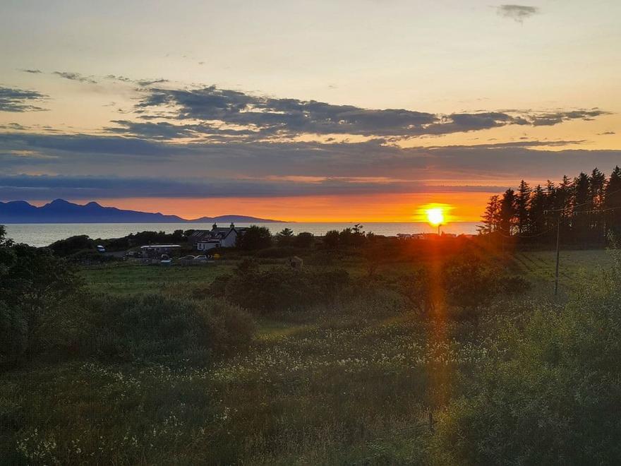 Cuillin View Apartment - UK12529