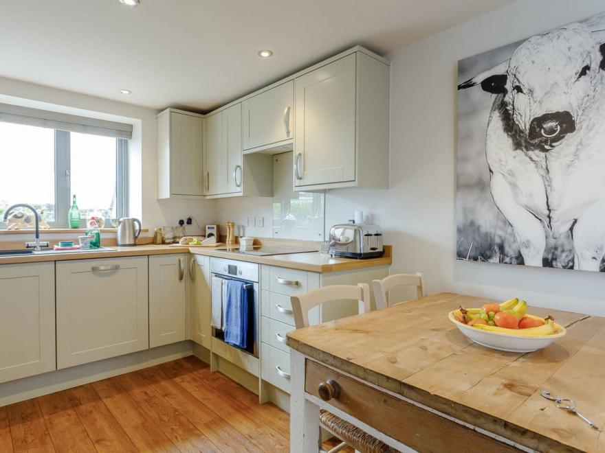 Backswood Cottage - UK12547