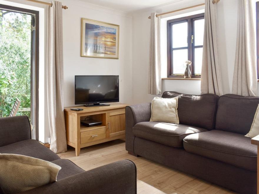 Prince Croft Cottage - UK12560