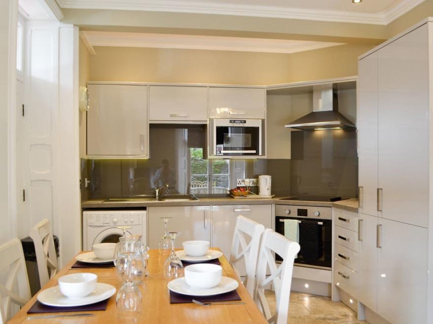 Llys Yr Wylan - UK12658