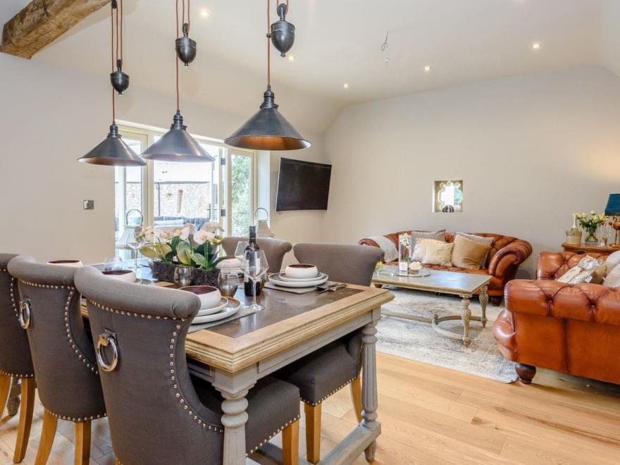 Deer View Cottage - UK12757