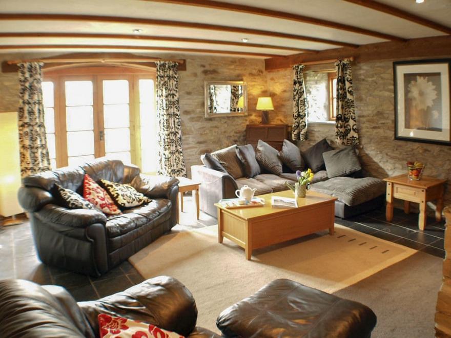 Rosebud Cottage-UK12897