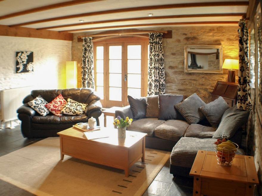 Rosebud Cottage-UK12897