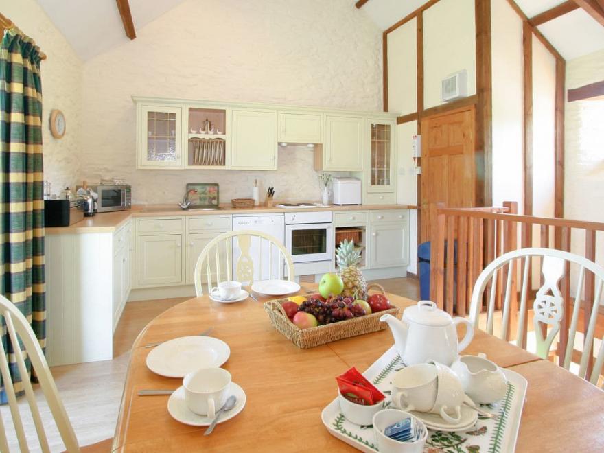 Twinkles Cottage-UK12900