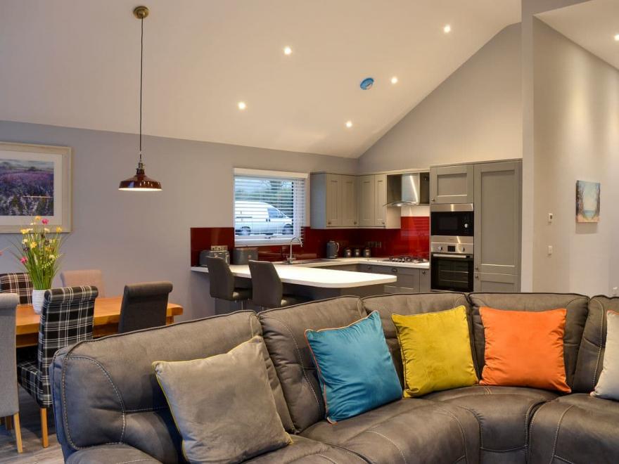 Oak Park One - UK12920