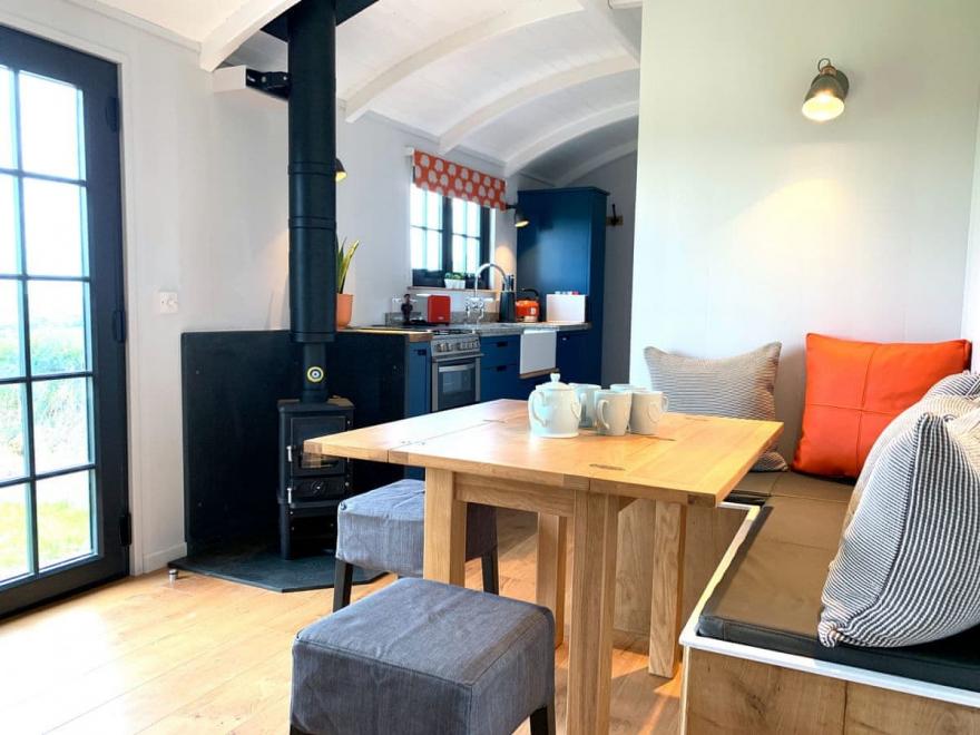 Atlantic View Shepherd Hut