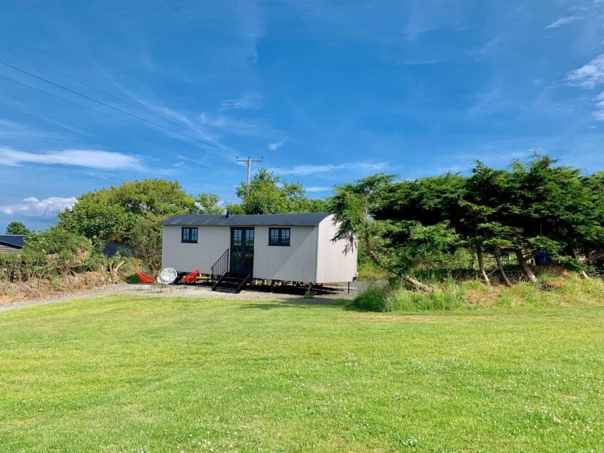 Atlantic View Shepherd Hut