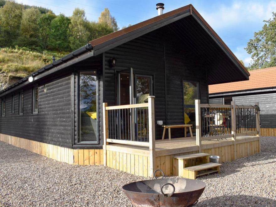 Ben Lawers Chalet - UK13010