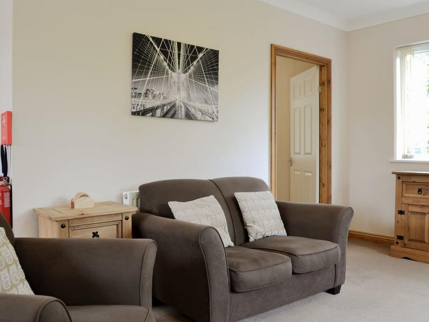 Rose Cottage - UK13061