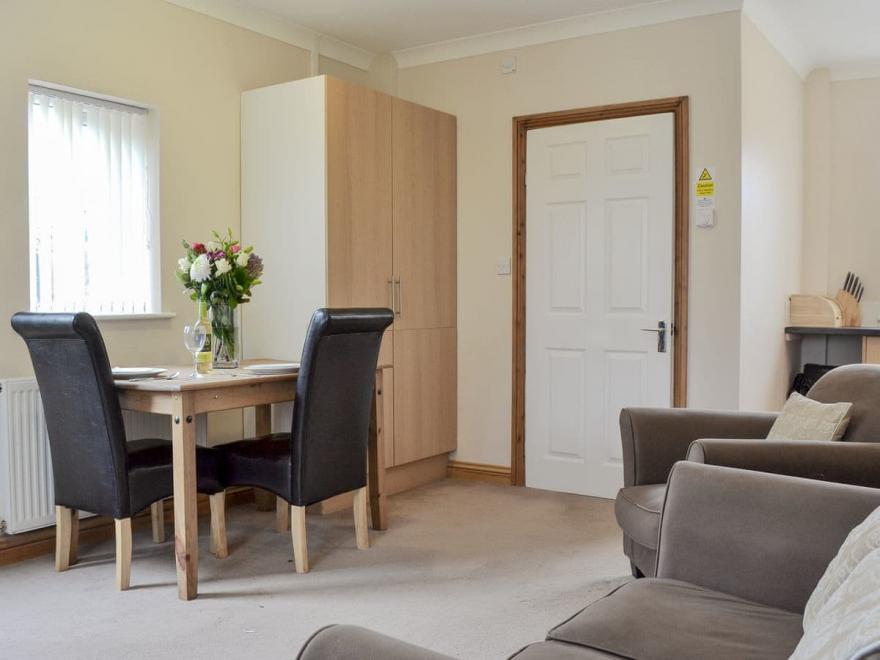 Rose Cottage - UK13061