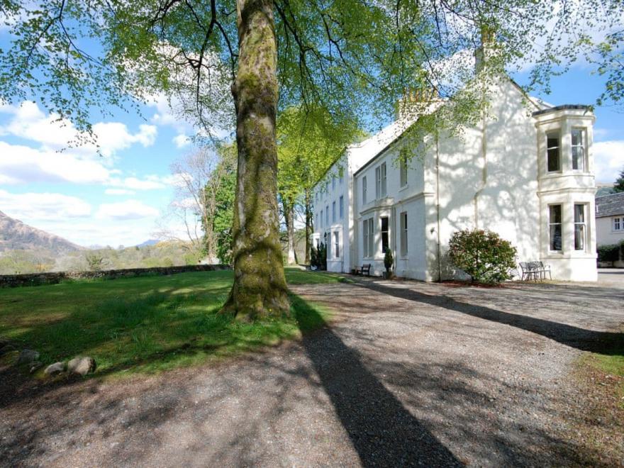 Edwardian Wing - UK13161