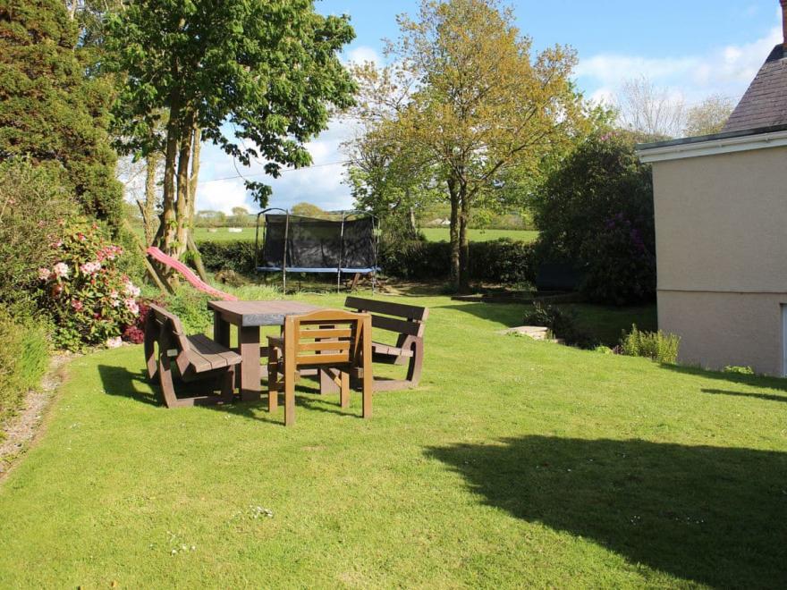 The Farmhouse - UK13183