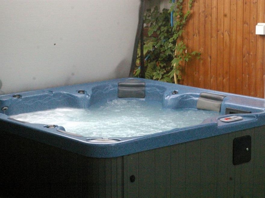 The Orchard - UK13182