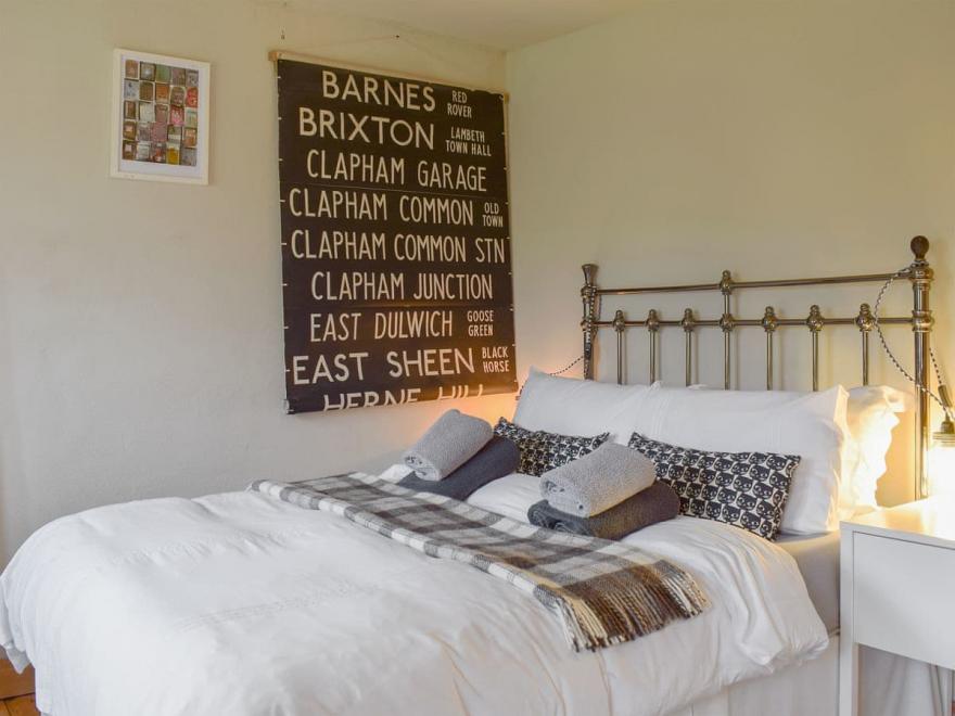 Middlewood Farm Cottage