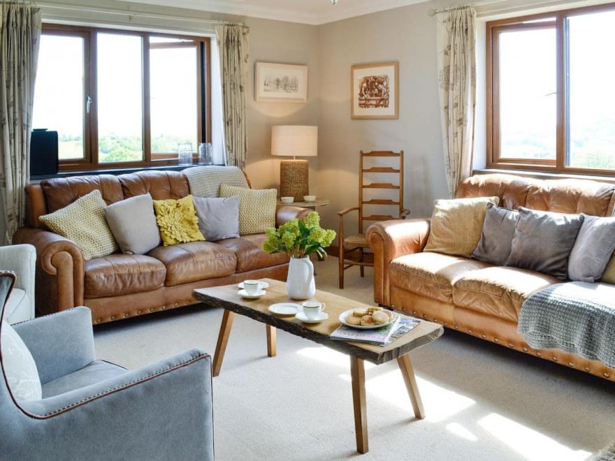 Maes Y Bryn Farmhouse