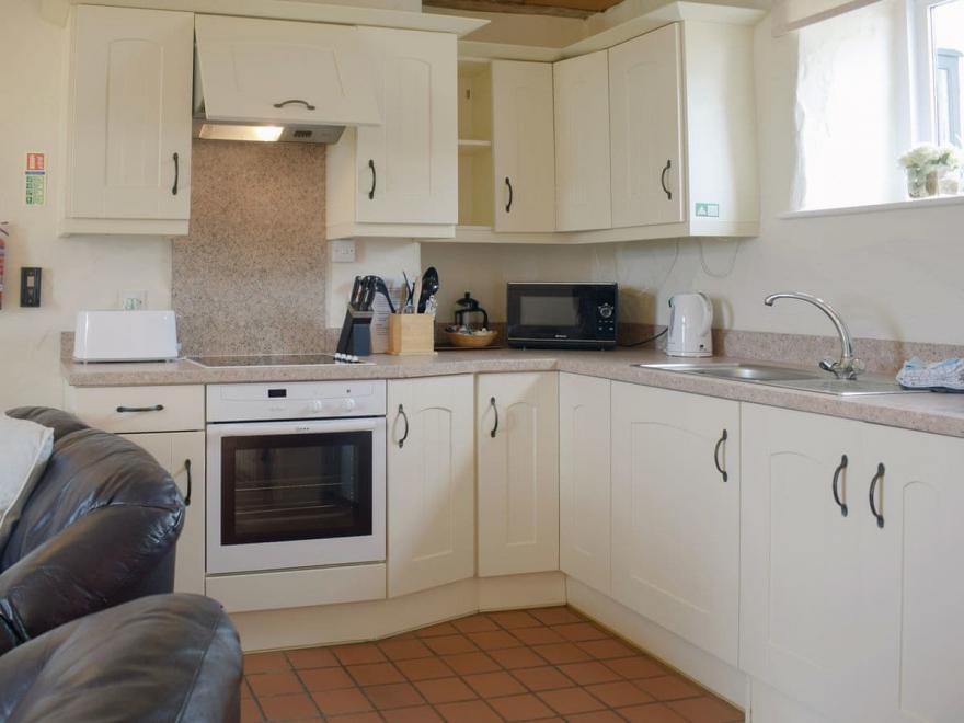 The Parlour - UK6717