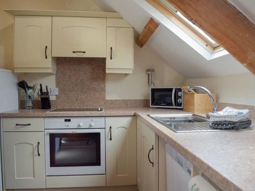 Servants Quarters - UK6725