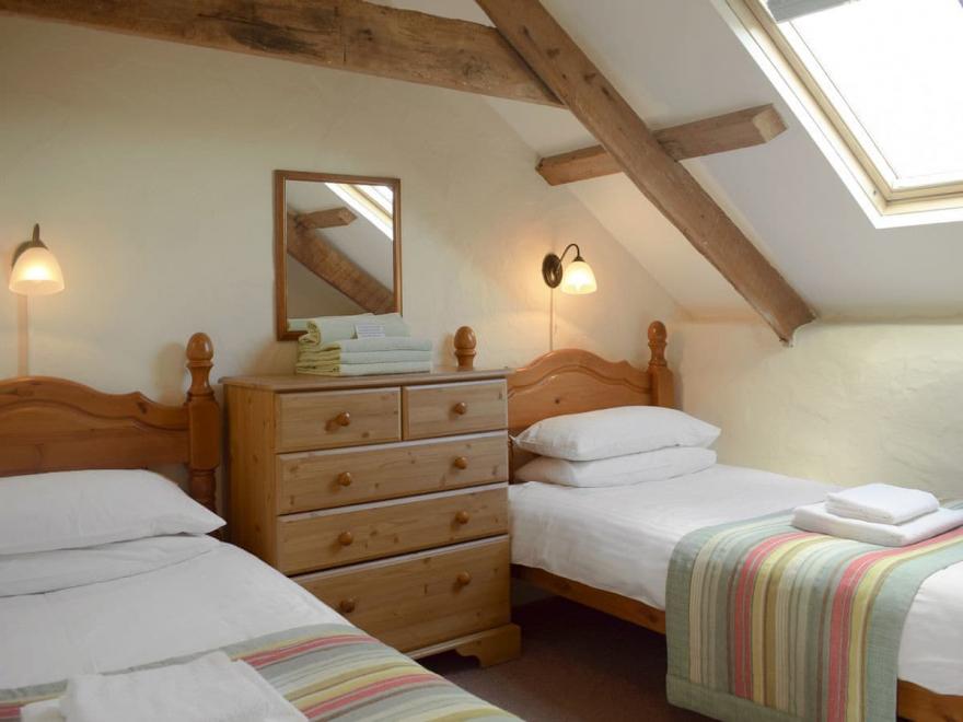 Servants Quarters - UK6725