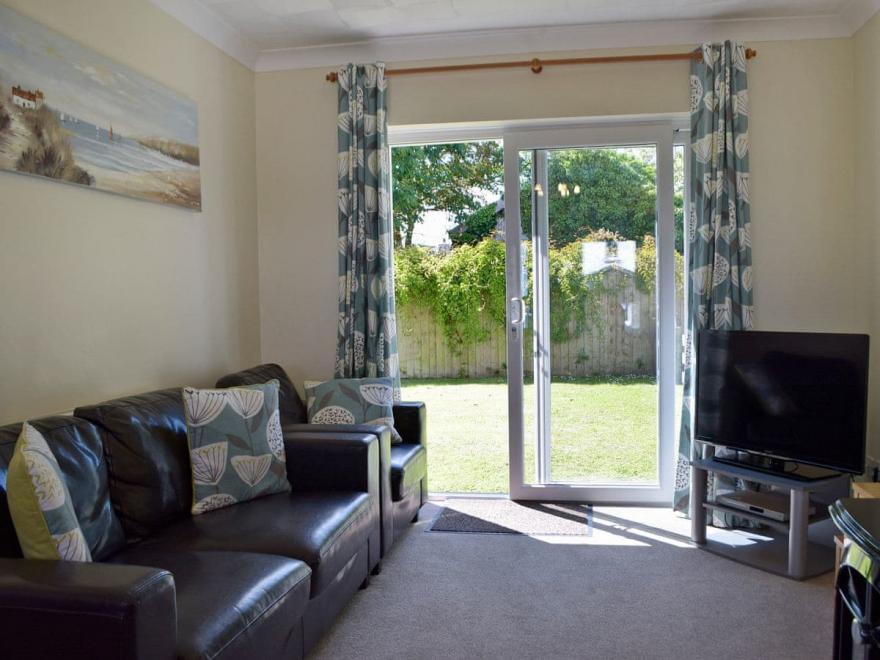 Gatekeepers Cottage - UK6728