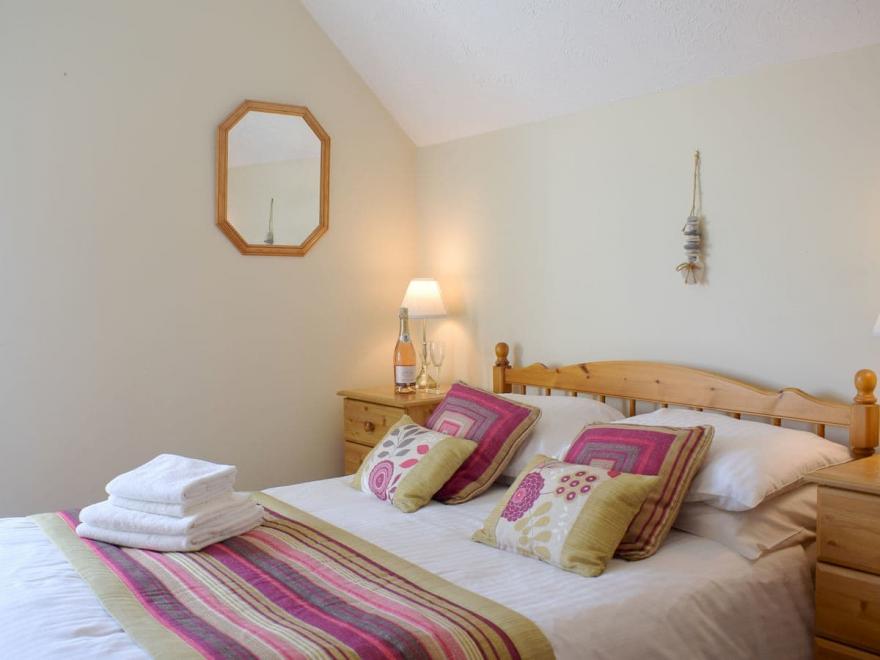 Puffin Cottage - UK6731