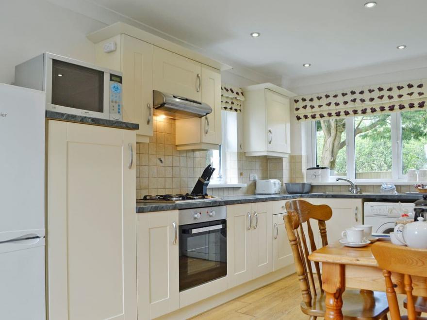 Captain's Lodge - UK6732