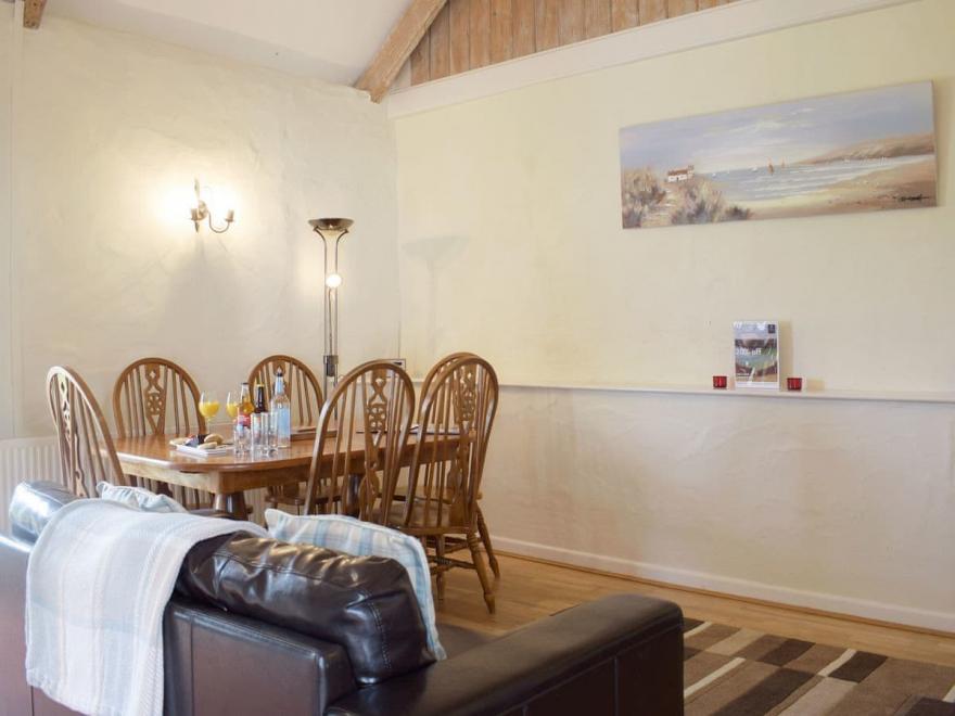 Goose Cottage- UK6737