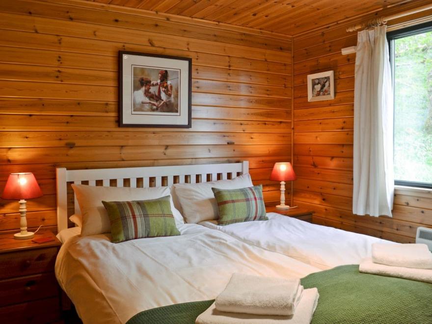 Hawthorn Lodge - UK7002