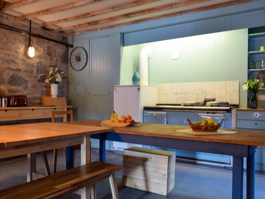 The Farmhouse - UK7046