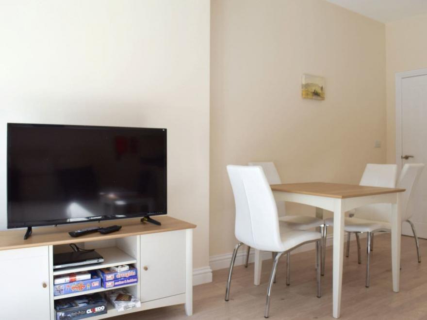 Bay Apartment - UKC3961