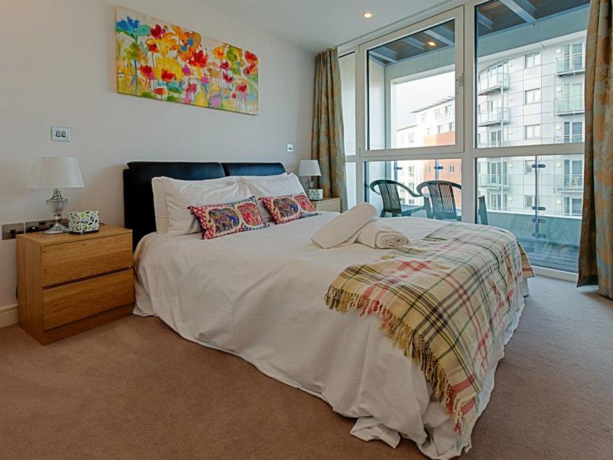 No.1 The One Bedroom Balcony View