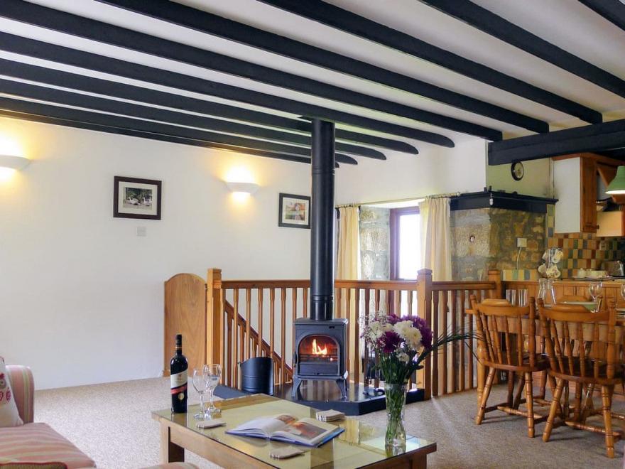 Owl Cottage - UKC4030