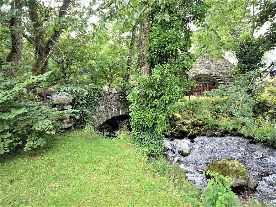 Cottage in Kirriemuir, Angus