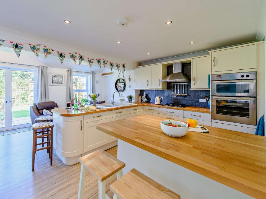 Cottage in Westward Ho!, North Devon