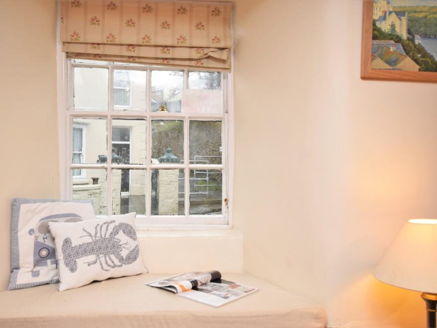 Cottage in Polruan, South Cornwall