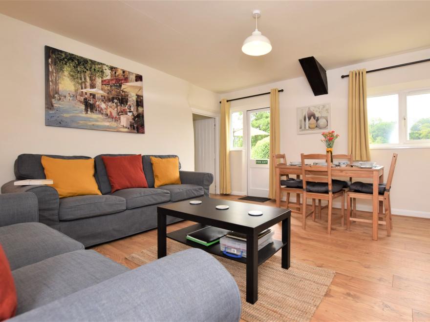 Bungalow in Bampton, Mid and East Devon