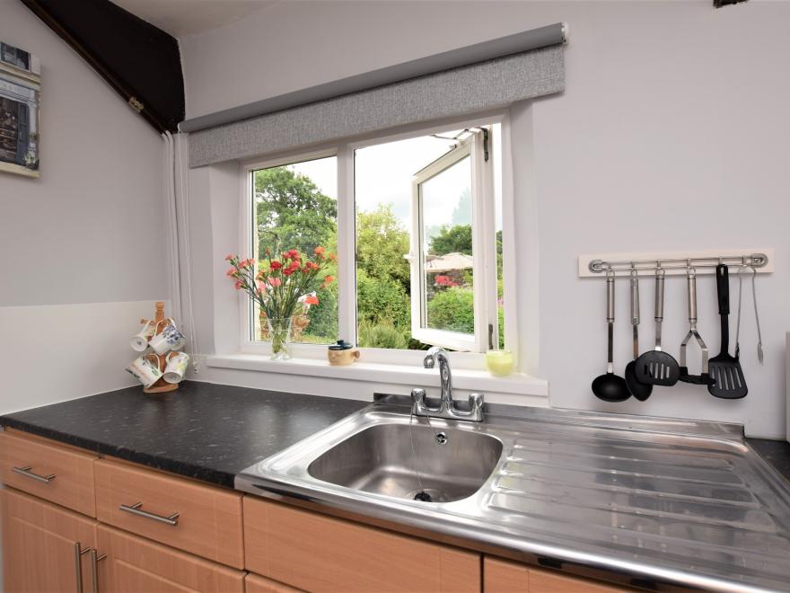 Bungalow in Bampton, Mid and East Devon