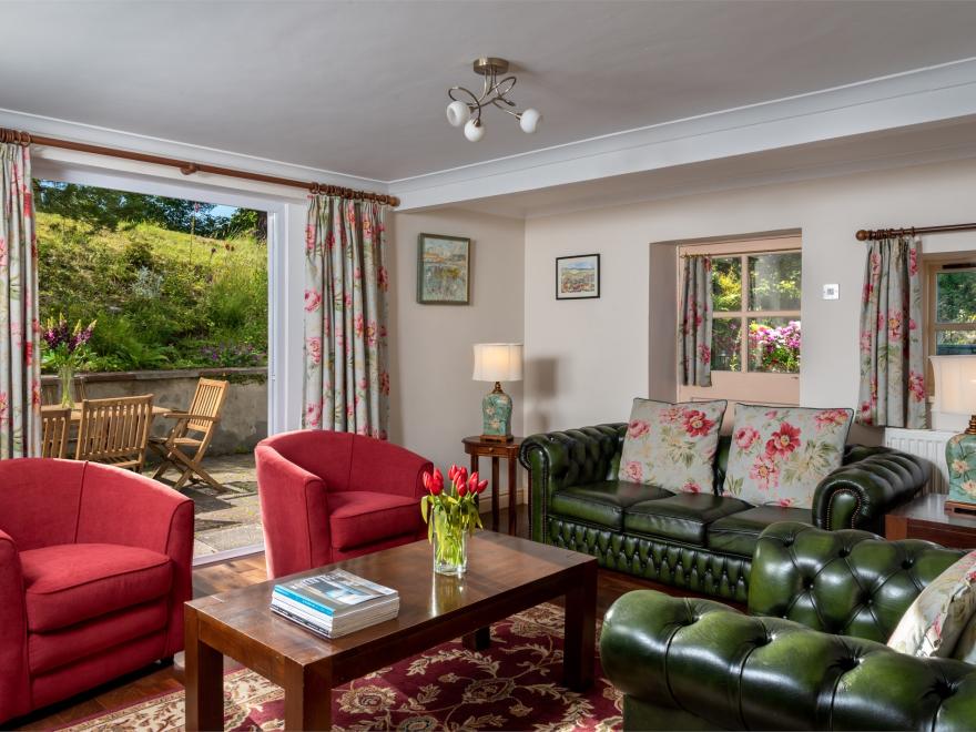 Cottage in Cwmtwrch-Uchaf, South Wales