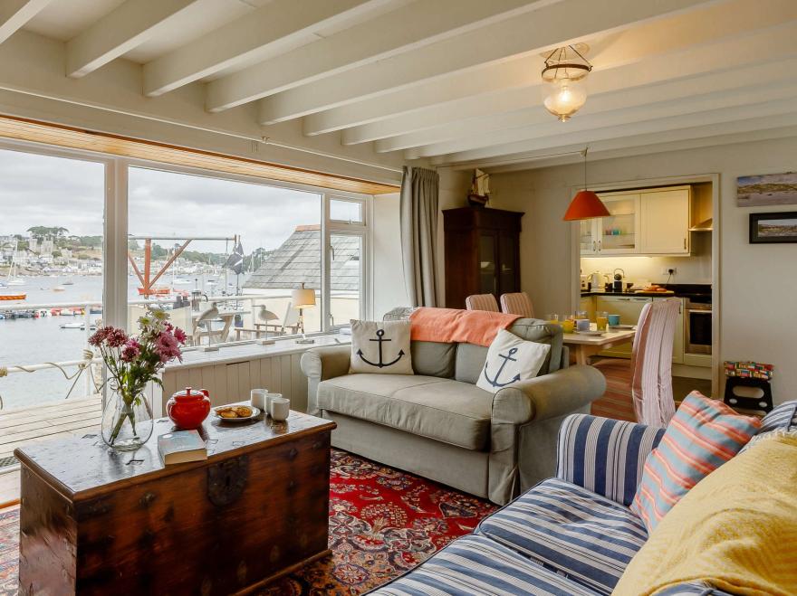 Cottage in Polruan, South Cornwall