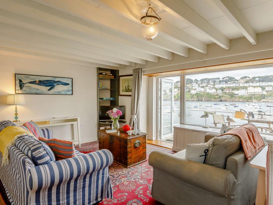 Cottage in Polruan, South Cornwall