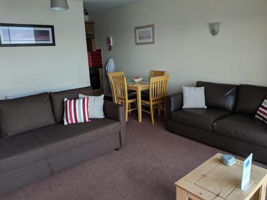 Apartment in Saundersfoot, West Wales
