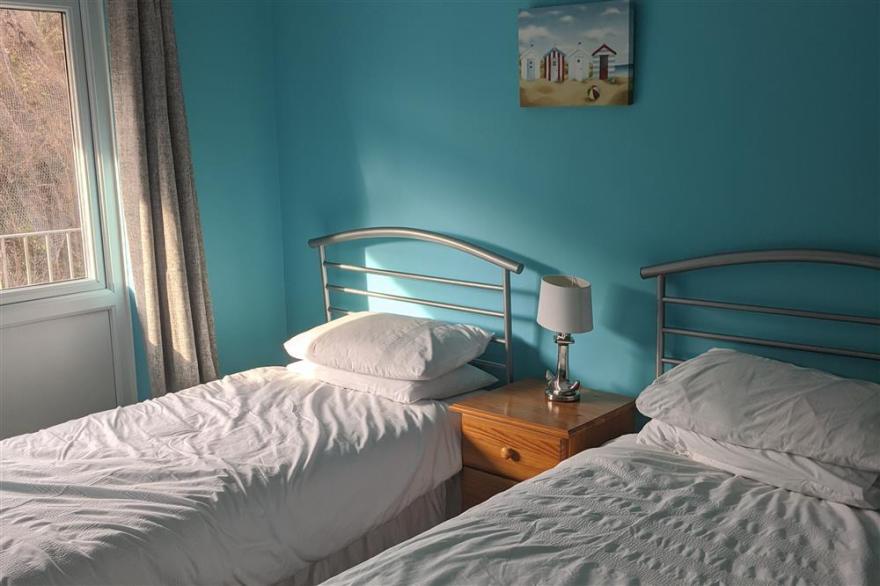 Apartment in Saundersfoot, West Wales