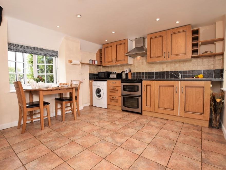 House in Broadclyst, Mid and East Devon