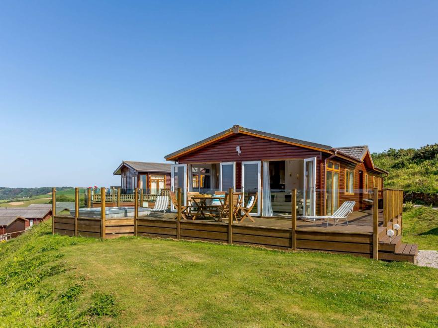 Cottage in Millbrook, South Cornwall