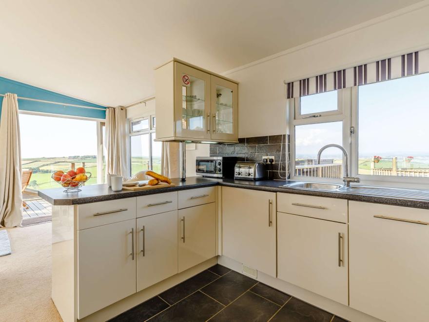 Cottage in Millbrook, South Cornwall