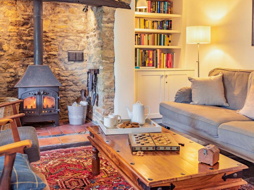 Cottage in Burton Bradstock, Dorset