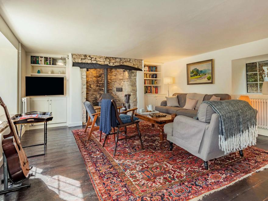 Cottage in Burton Bradstock, Dorset