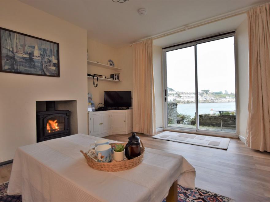 Cottage in Polruan, South Cornwall